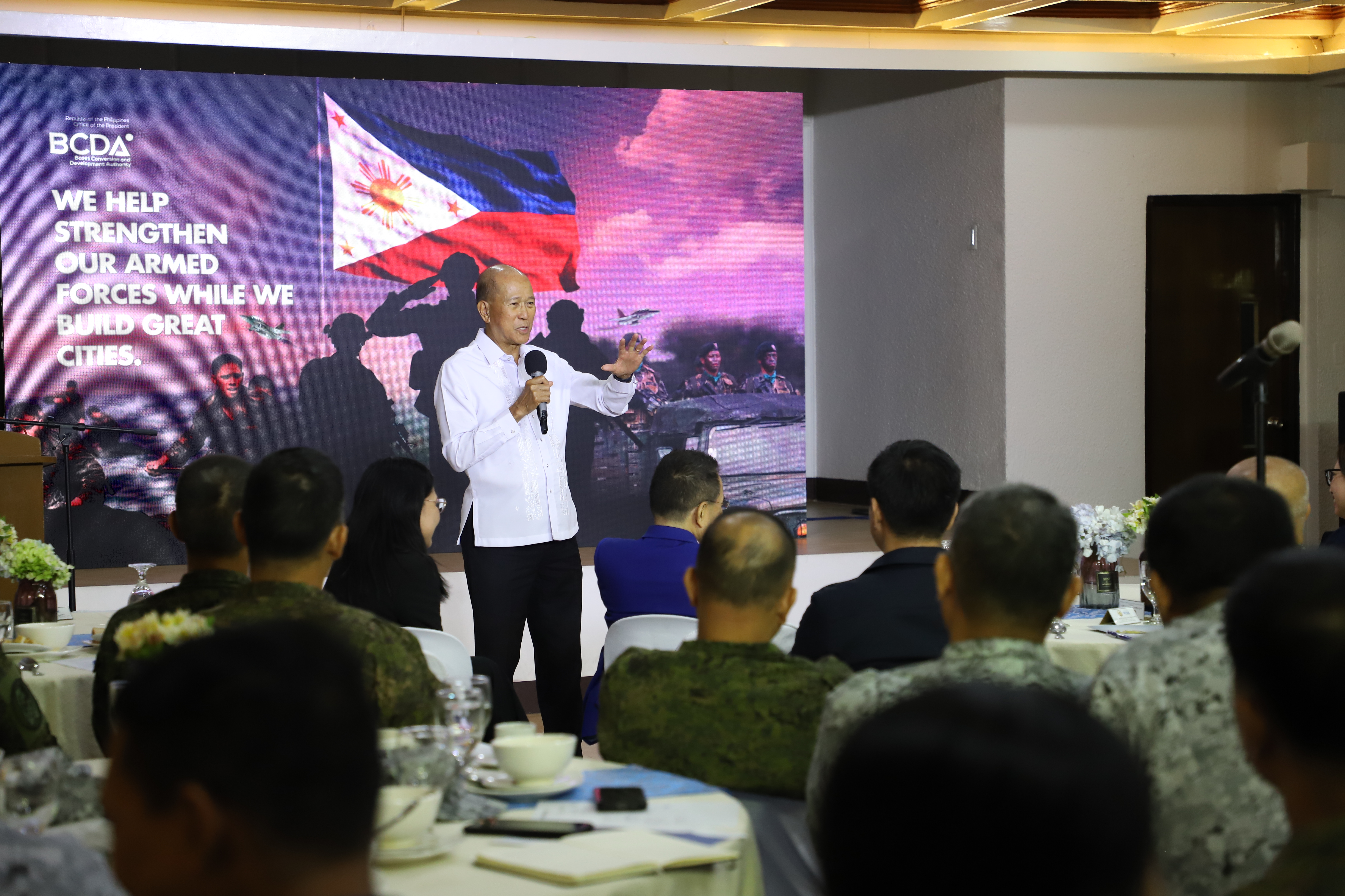 Photo caption: BCDA Chairman Delfin Lorenzana reassures about 100 officers and members of the AFP General Headquarters Units, Major Services, and Unified Commands that the state-run organization will deliver its commitments to the military in a timely and proper manner. BCDA photo